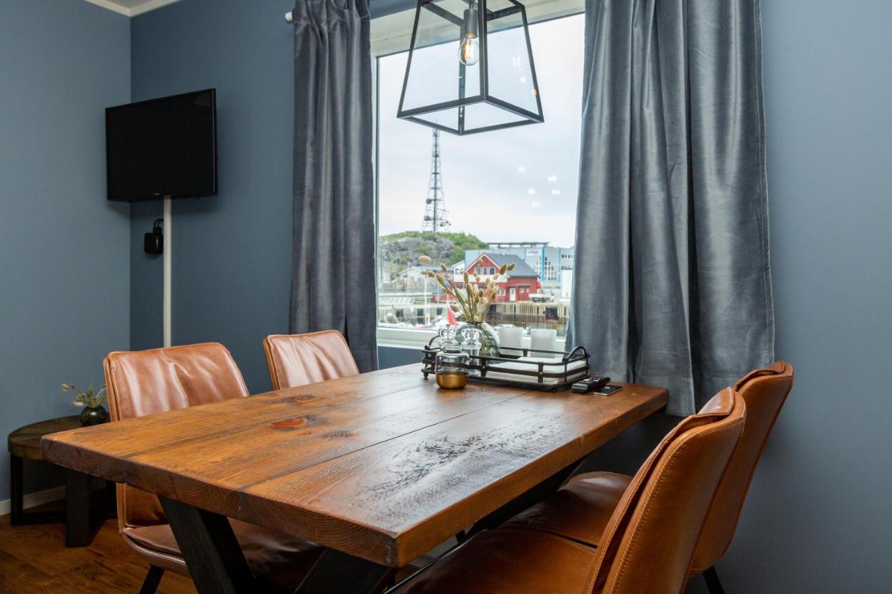 Aparthotel Tobiasbrygga Henningsvær Exterior foto